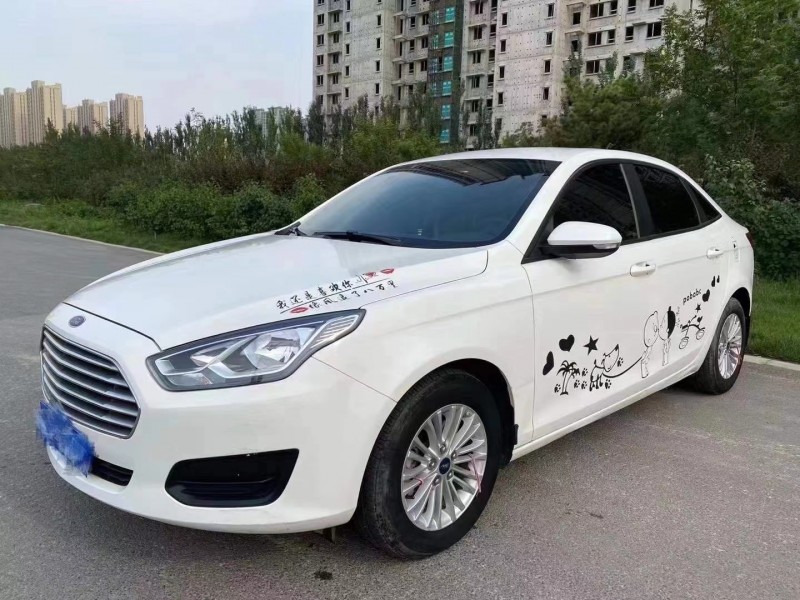 邢台18年福特福睿斯3