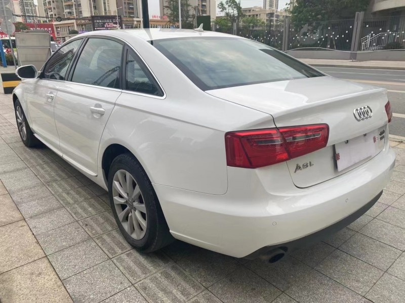 中山13年奥迪A6L9