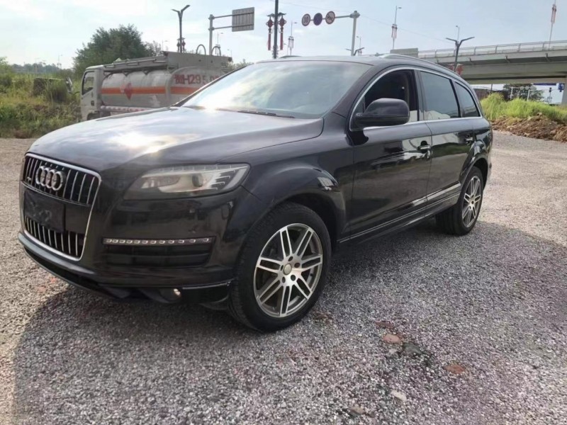 益阳11年奥迪Q73