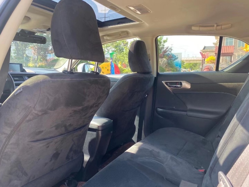 青岛17年雷克萨斯CT8