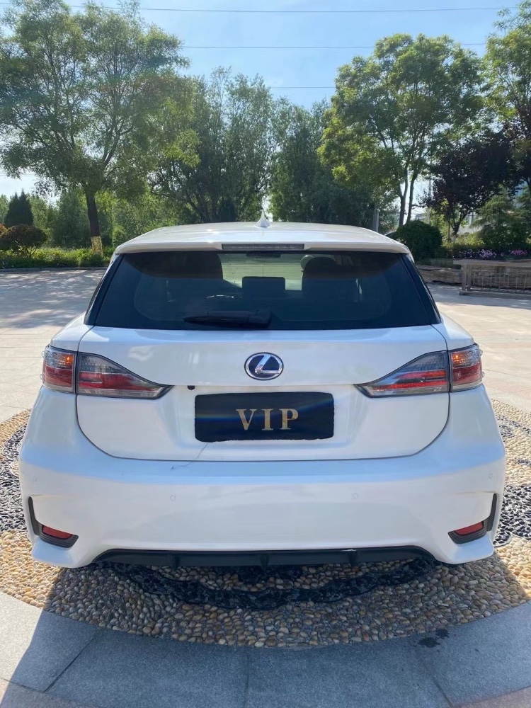 青岛17年雷克萨斯CT6