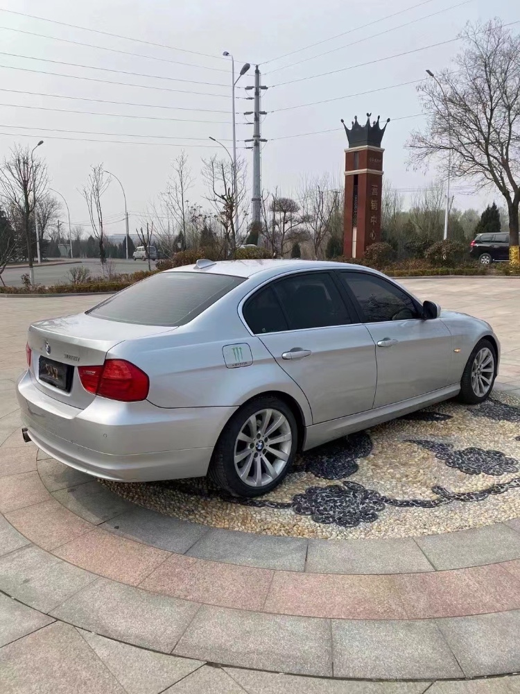 青岛12年宝马3系4