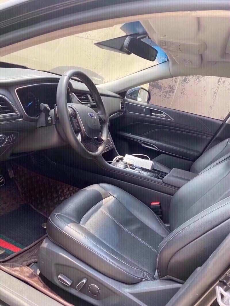 保定16年福特金牛座7