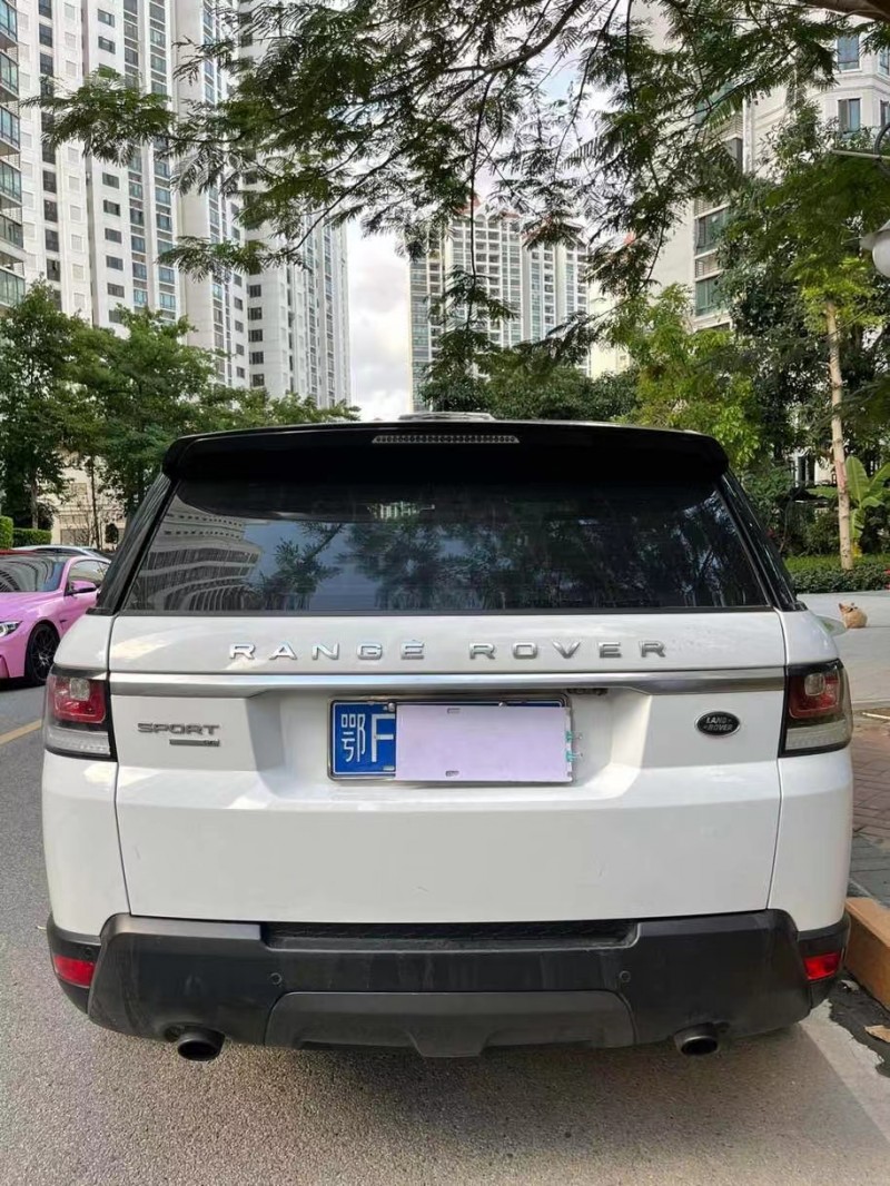 珠海16年路虎揽胜运动4