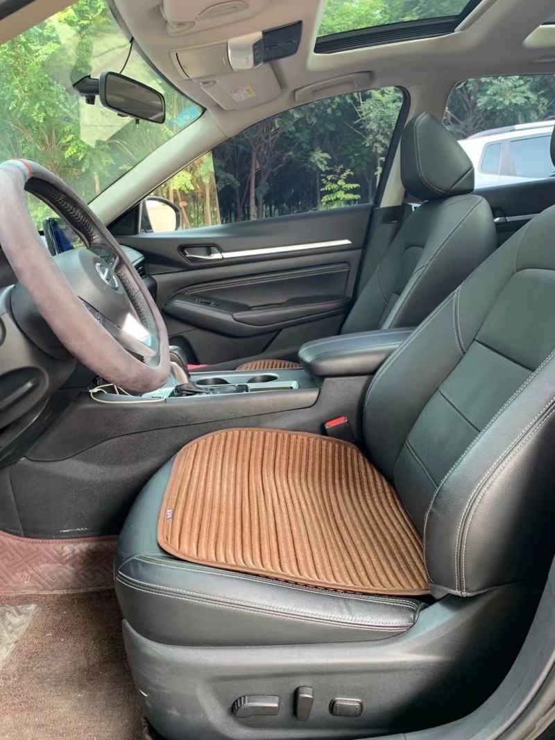 保定20年日产天籁7