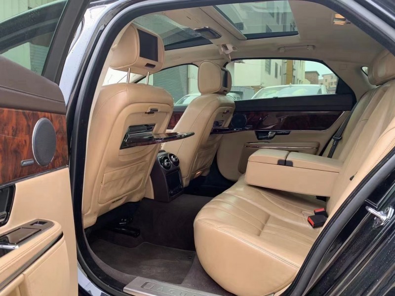 廣州14年捷豹XJ6