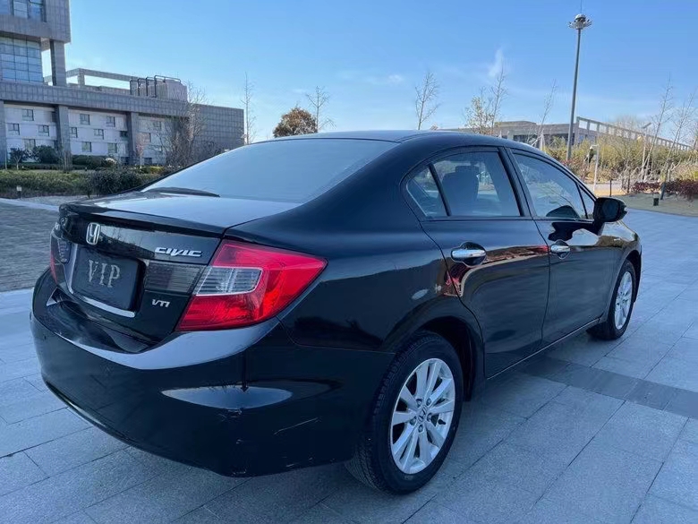 盐城14年本田思域5