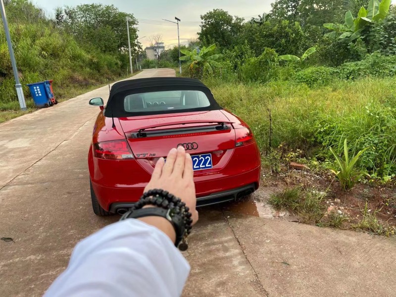 佛山11年奥迪TTS6