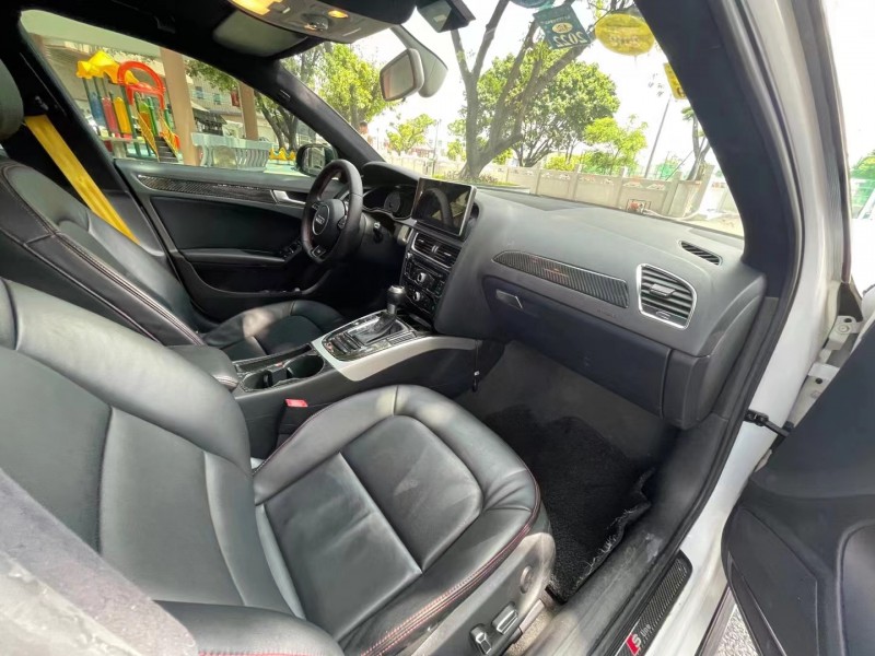 佛山13年奥迪A4L6