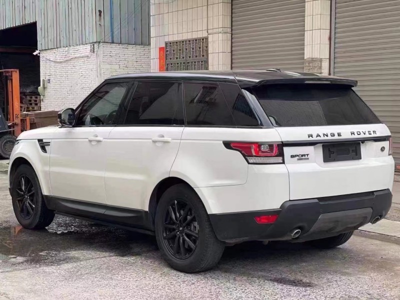 佛山16年路虎揽胜运动8