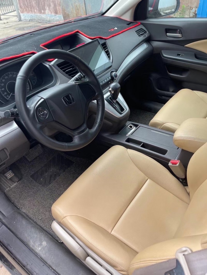 青岛12年本田CR-V6