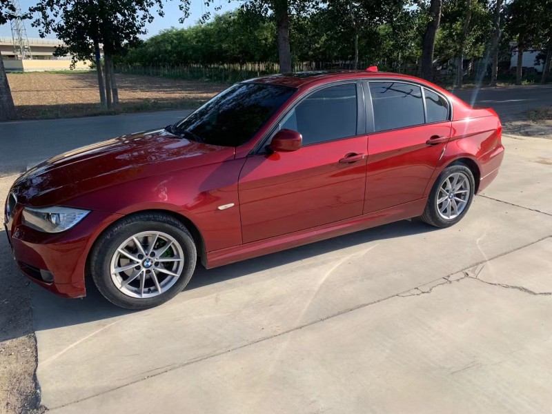 保定11年宝马3系3