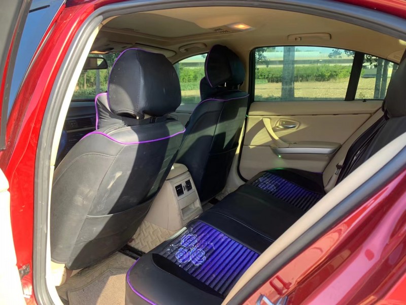 保定11年宝马3系8