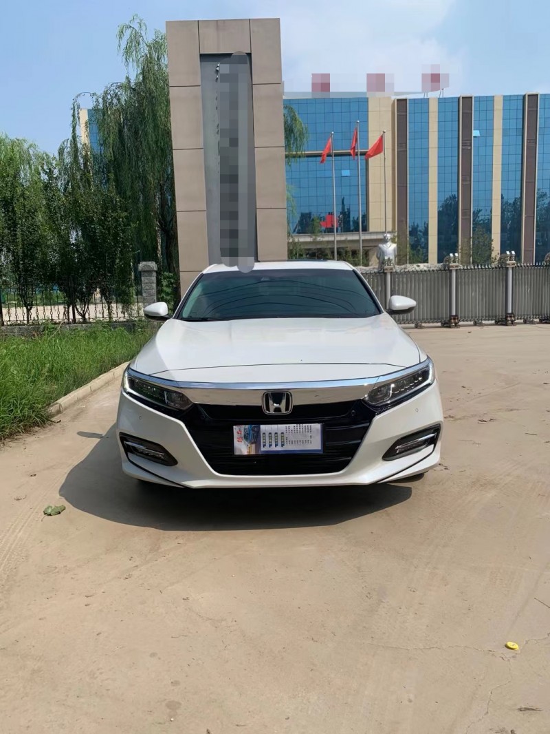 保定20年本田雅阁1