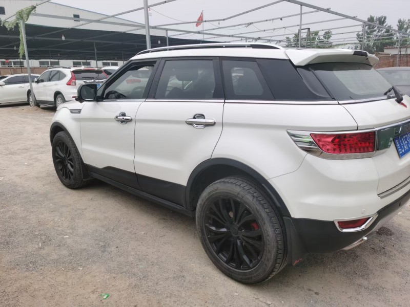 保定16年陆风X72