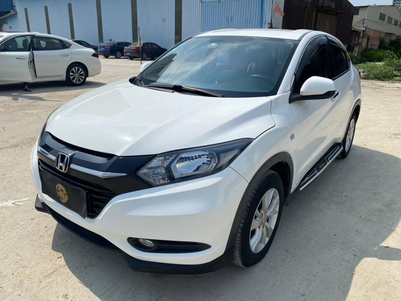 广州16年本田缤智1