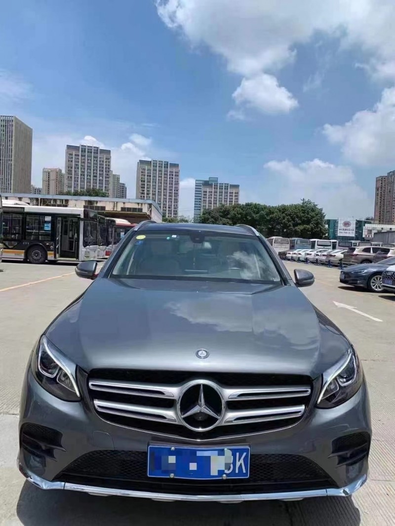成都17年奔驰GLC1