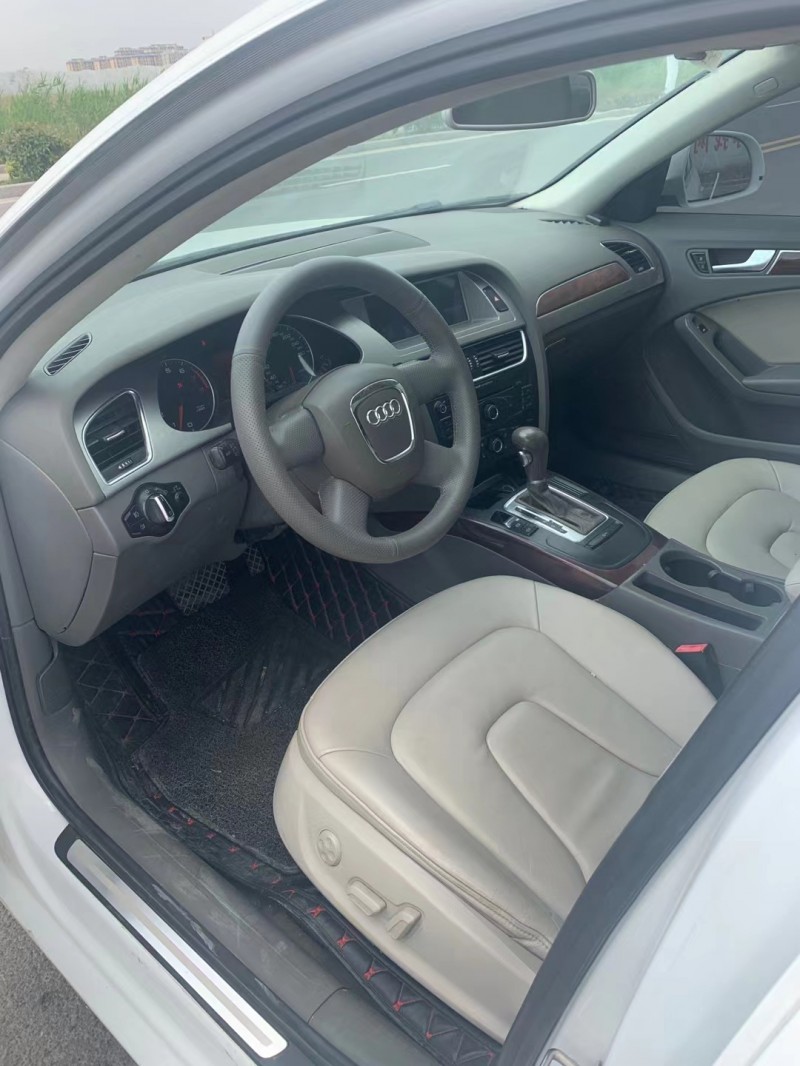 徐州11年奥迪A4L6