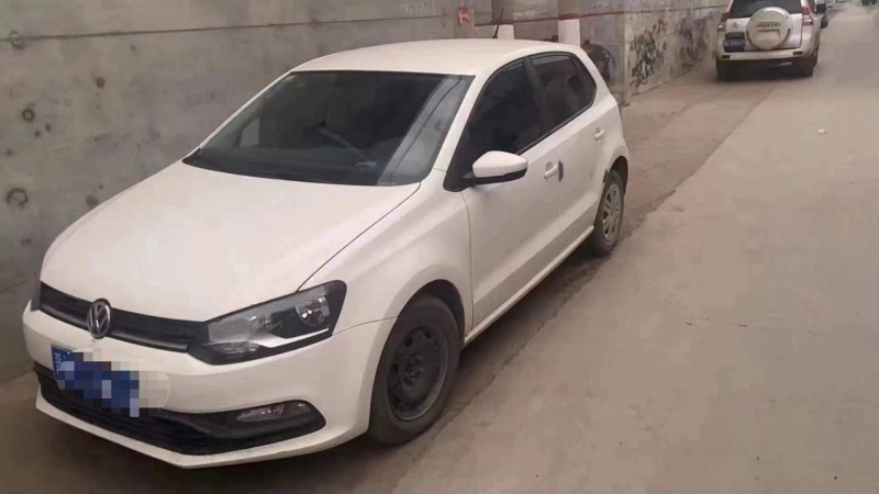 呂梁16年大眾polo1
