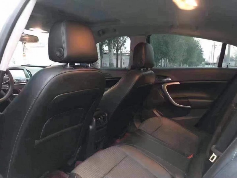 保定16年别克君威5