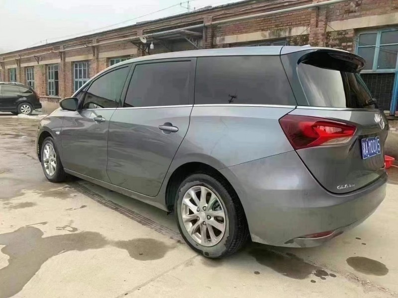 保定19年别克GL63