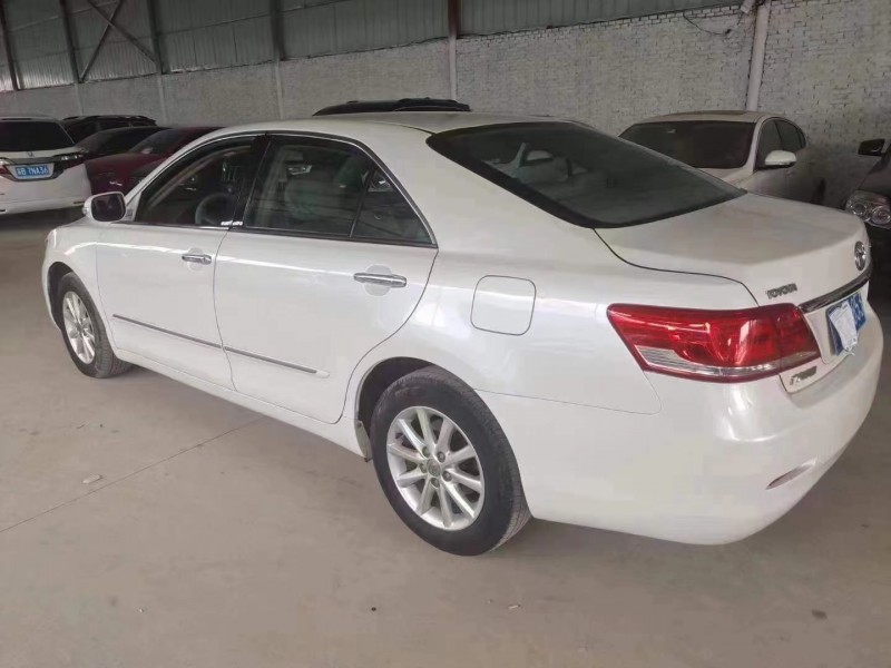 保定14年丰田凯美瑞5