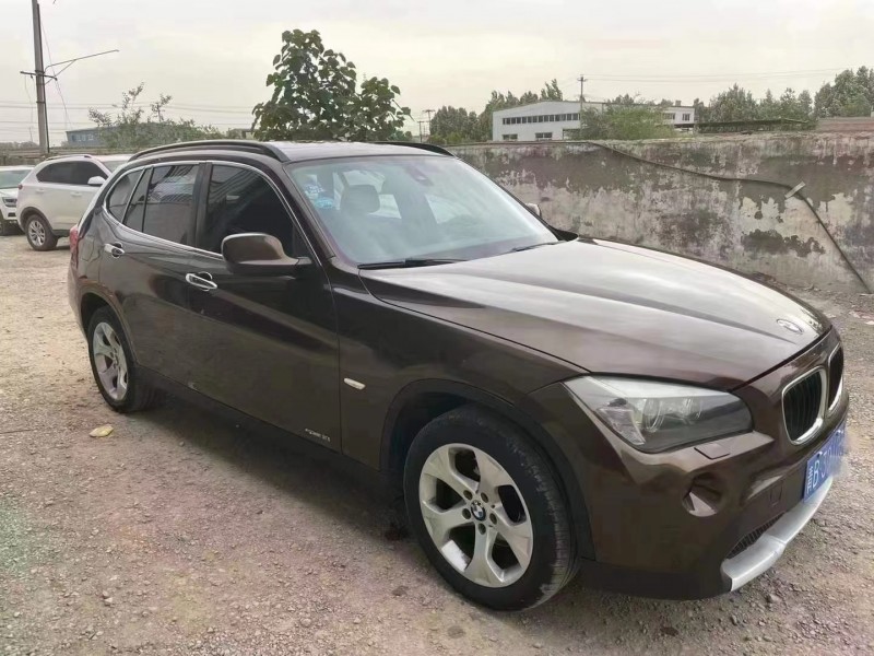 保定11年宝马X12