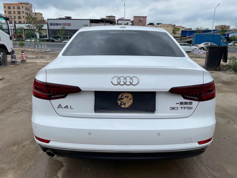 广州18年奥迪A4L8