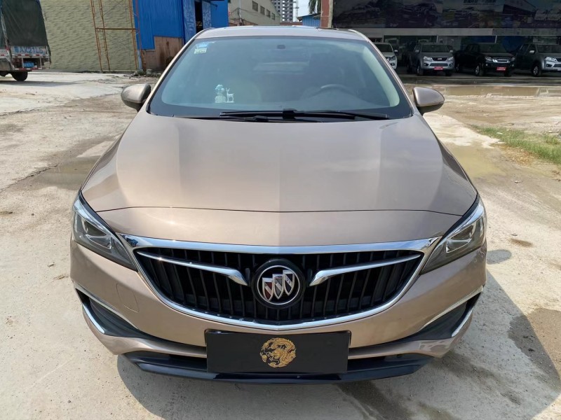 广州18年别克威朗1