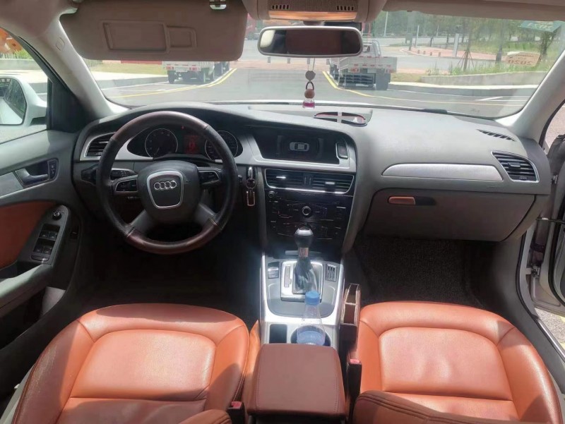 宜春12年奥迪A4L6