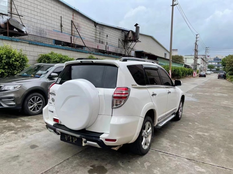 惠州11年豐田RAV49
