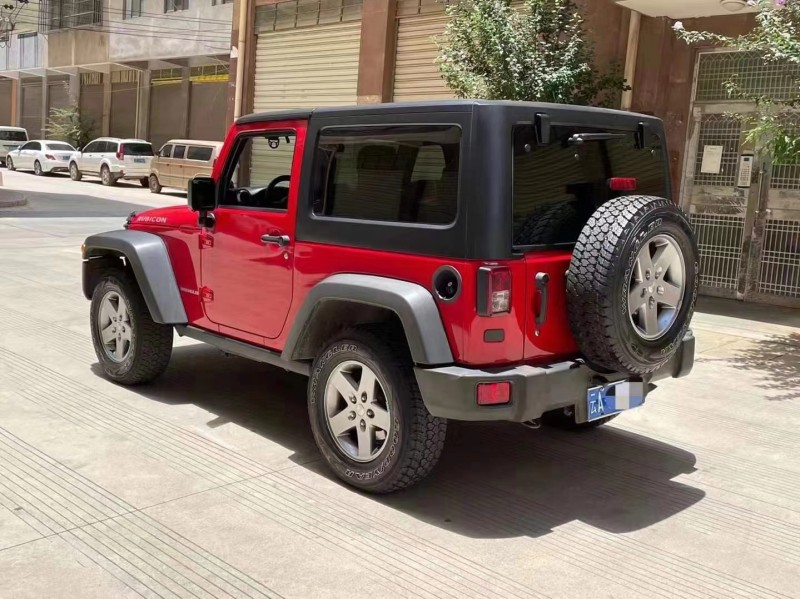 昭通13年Jeep牧馬人8