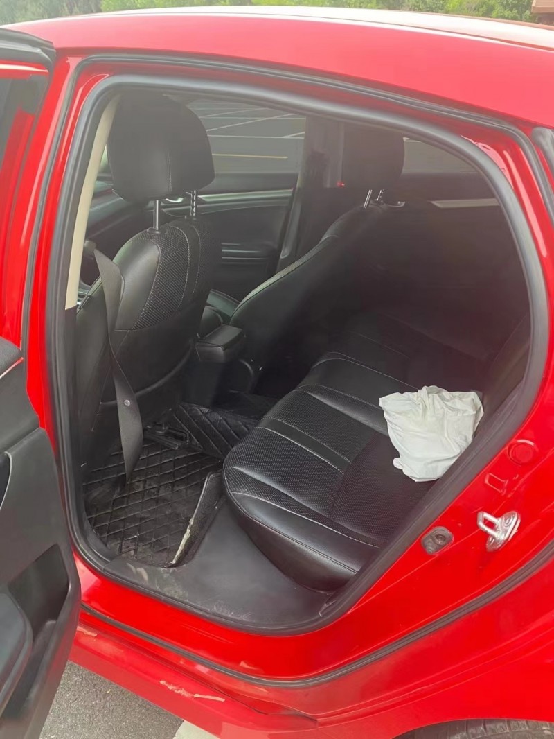 潍坊18年本田思域5