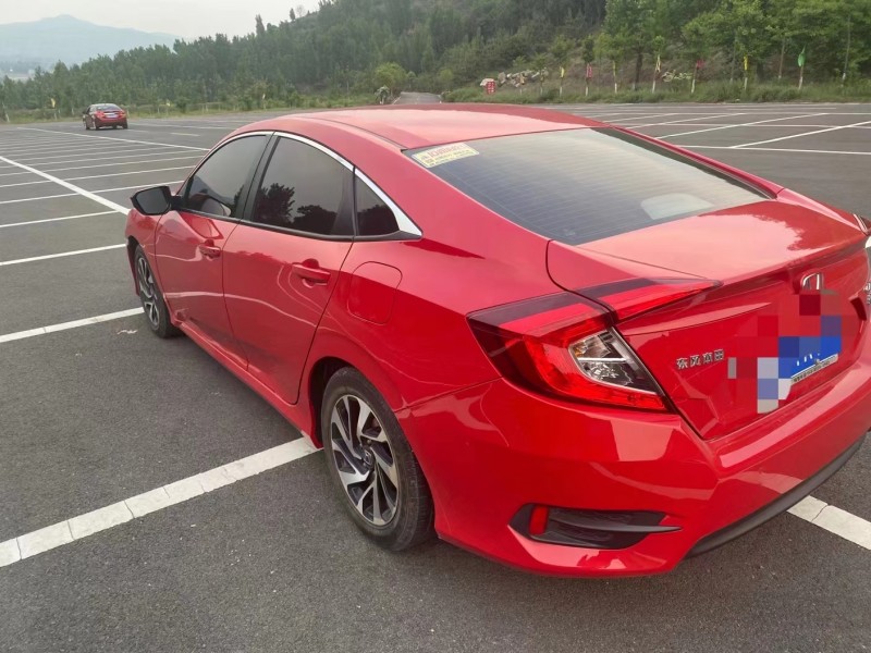 潍坊18年本田思域8