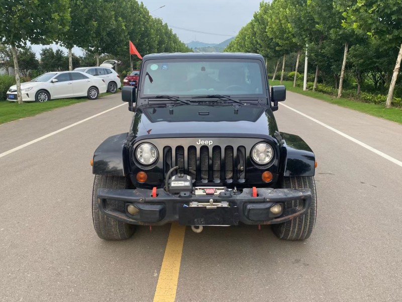 徐州11年Jeep牧馬人1