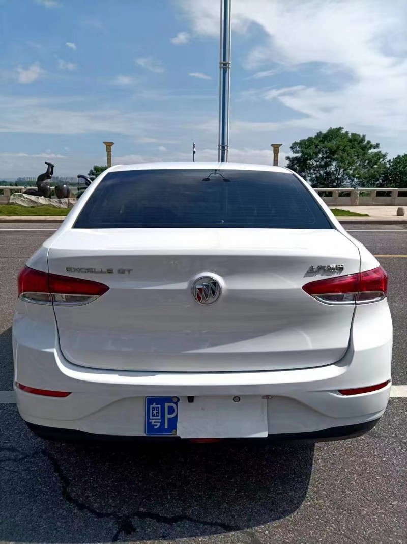 佛山20年别克英朗4