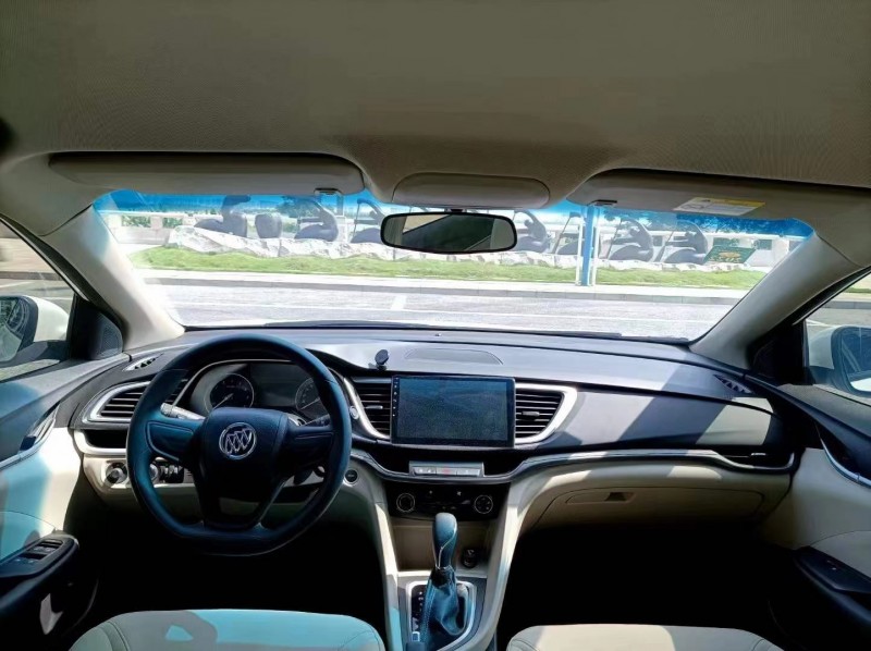 佛山20年别克英朗8