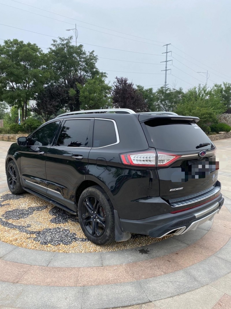 青岛16年福特锐界3