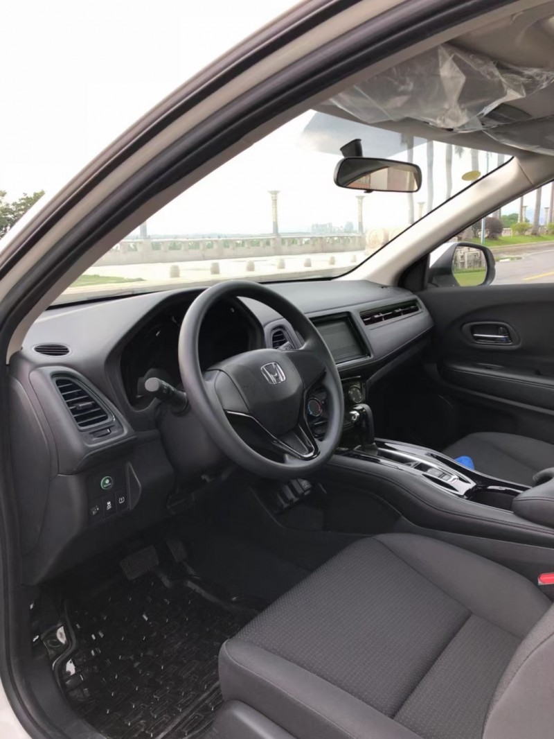 佛山20年本田缤智5