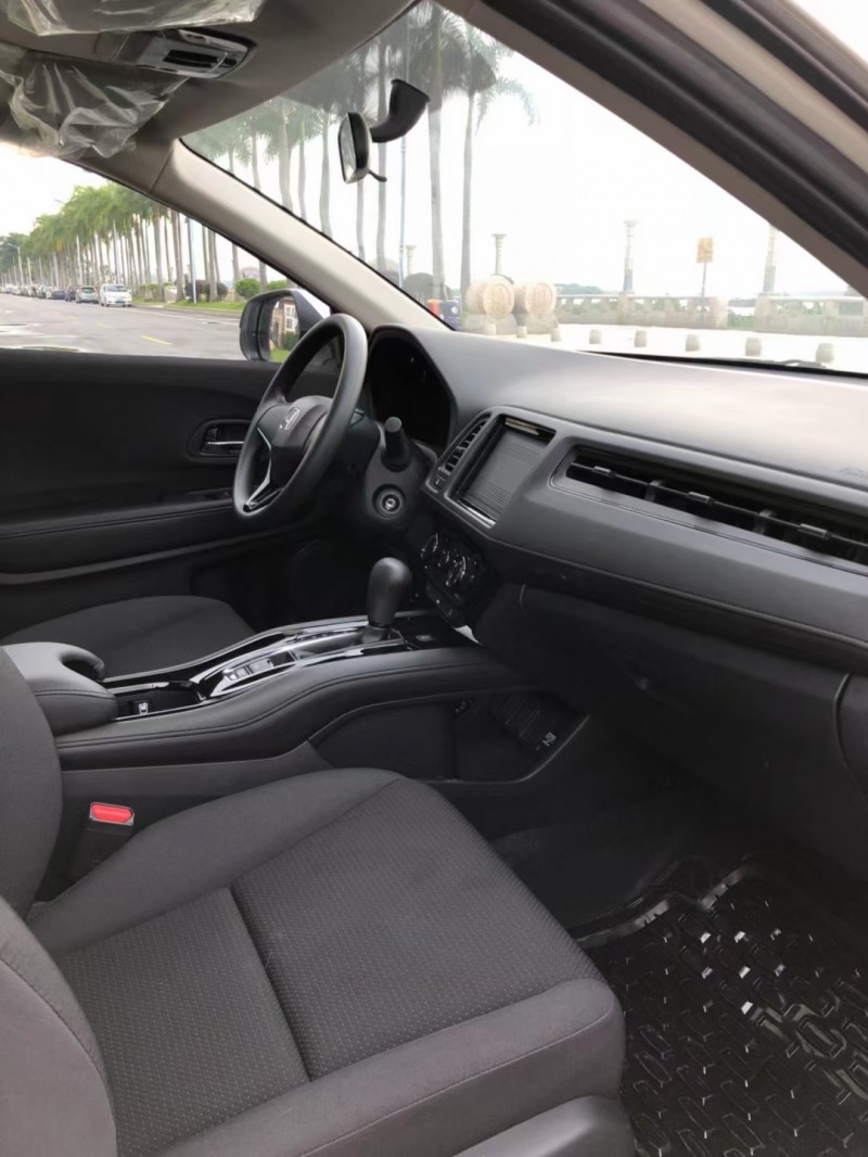 佛山20年本田缤智6