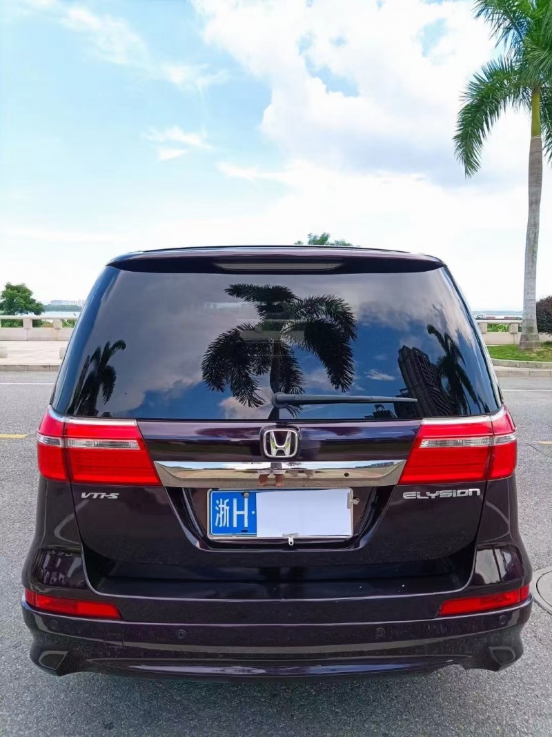 佛山14年本田艾力绅4