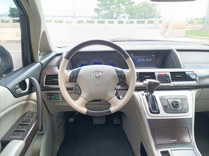 佛山14年本田艾力绅7