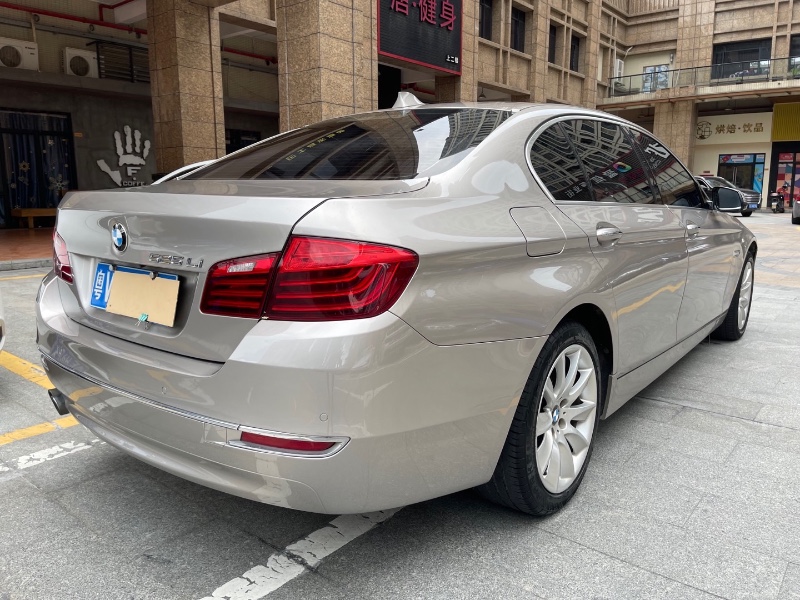 佛山14年宝马5系9