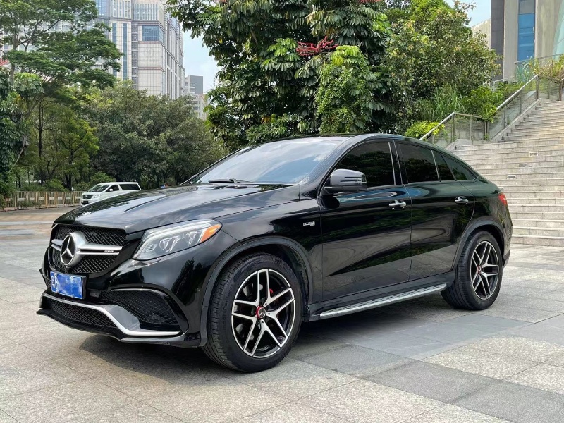深圳18年奔驰GL级AMG8