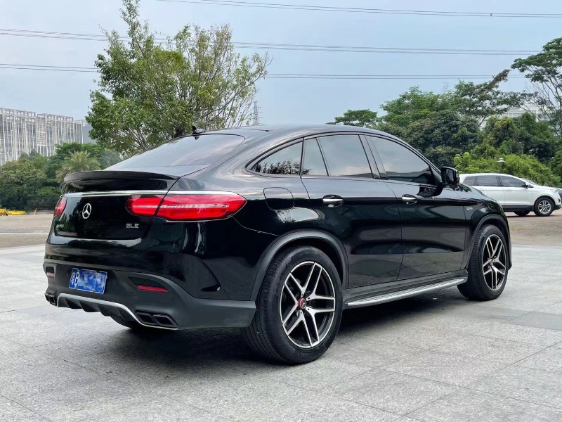 深圳18年奔驰GL级AMG1