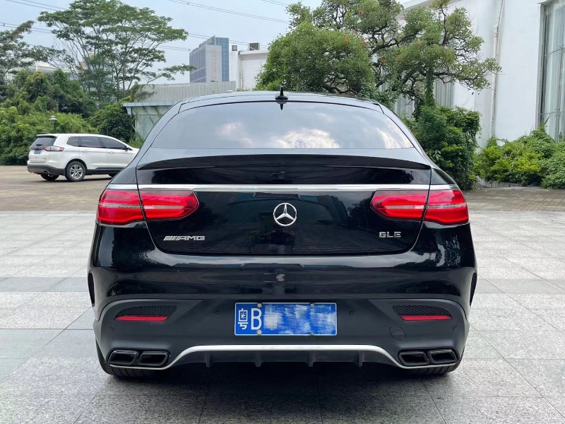 深圳18年奔驰GL级AMG2