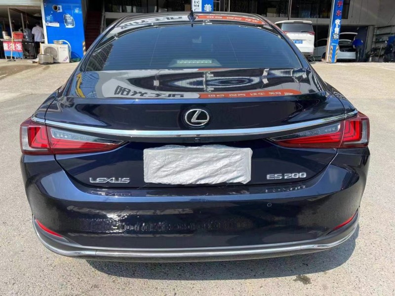 武汉18年雷克萨斯ES9
