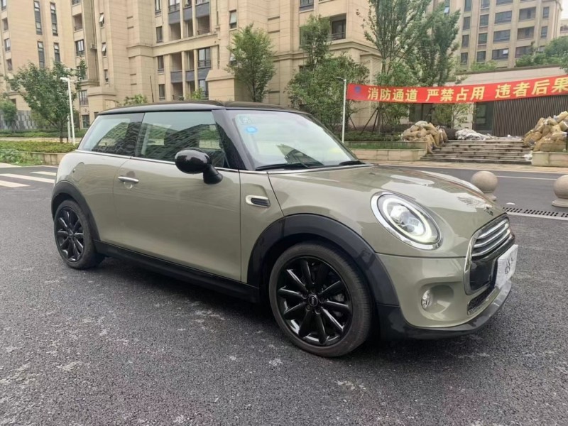 徐州19年寶馬MINI2