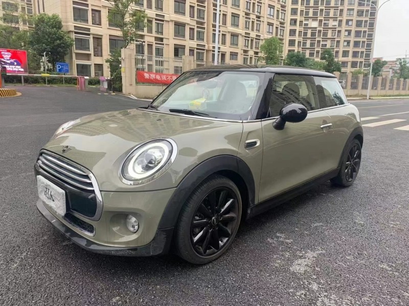 徐州19年寶馬MINI3