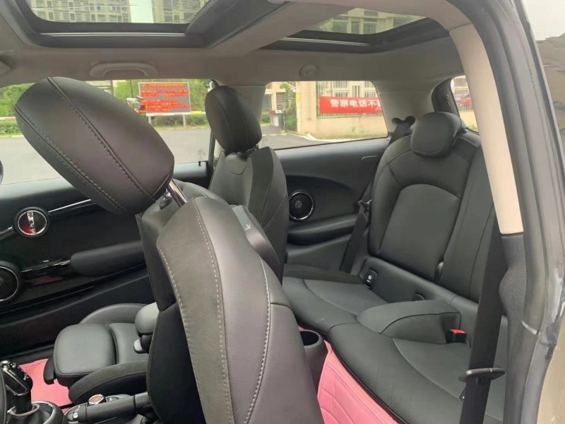 徐州19年寶馬MINI5